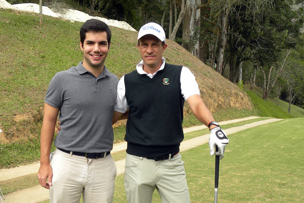 ab_duplas15_katia_vicescratch595